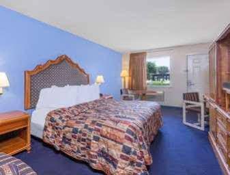 Days Inn Windcrest By Wyndham San Antonio Buitenkant foto